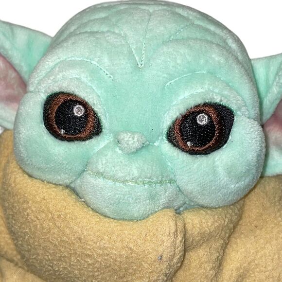 Star Wars Mandalorian Plush Baby Yoda Child Grogu Disney Embroidered Eyes 11" - Picture 5 of 12